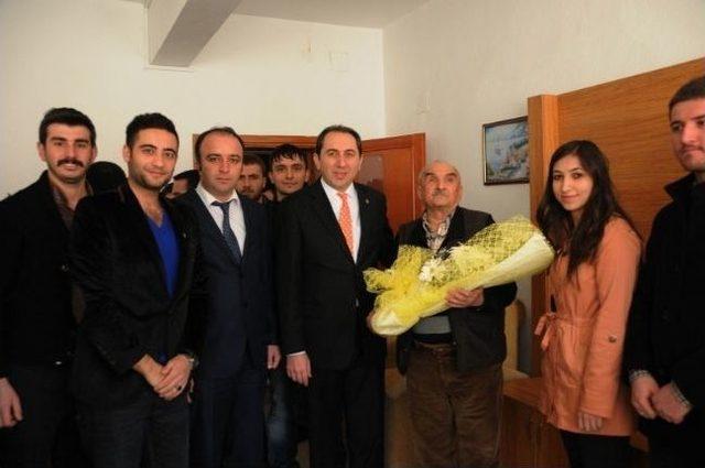 Rekt&ouml;r Alkan&rsquo;dan Huzurevine Ziyaret 1