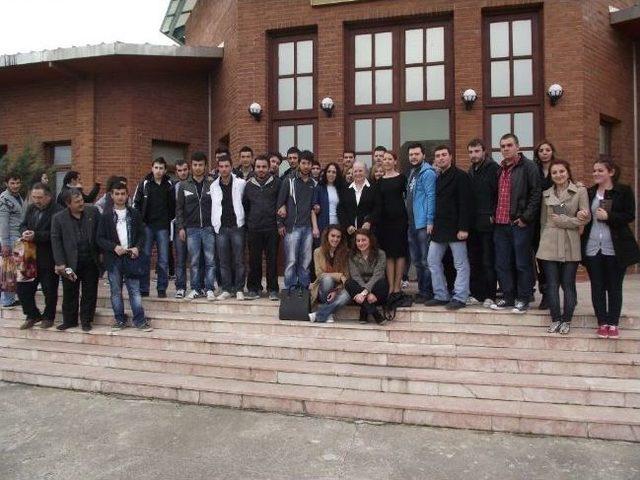 Kazım Karabekir in Kızı Timsal Karabekir: 1