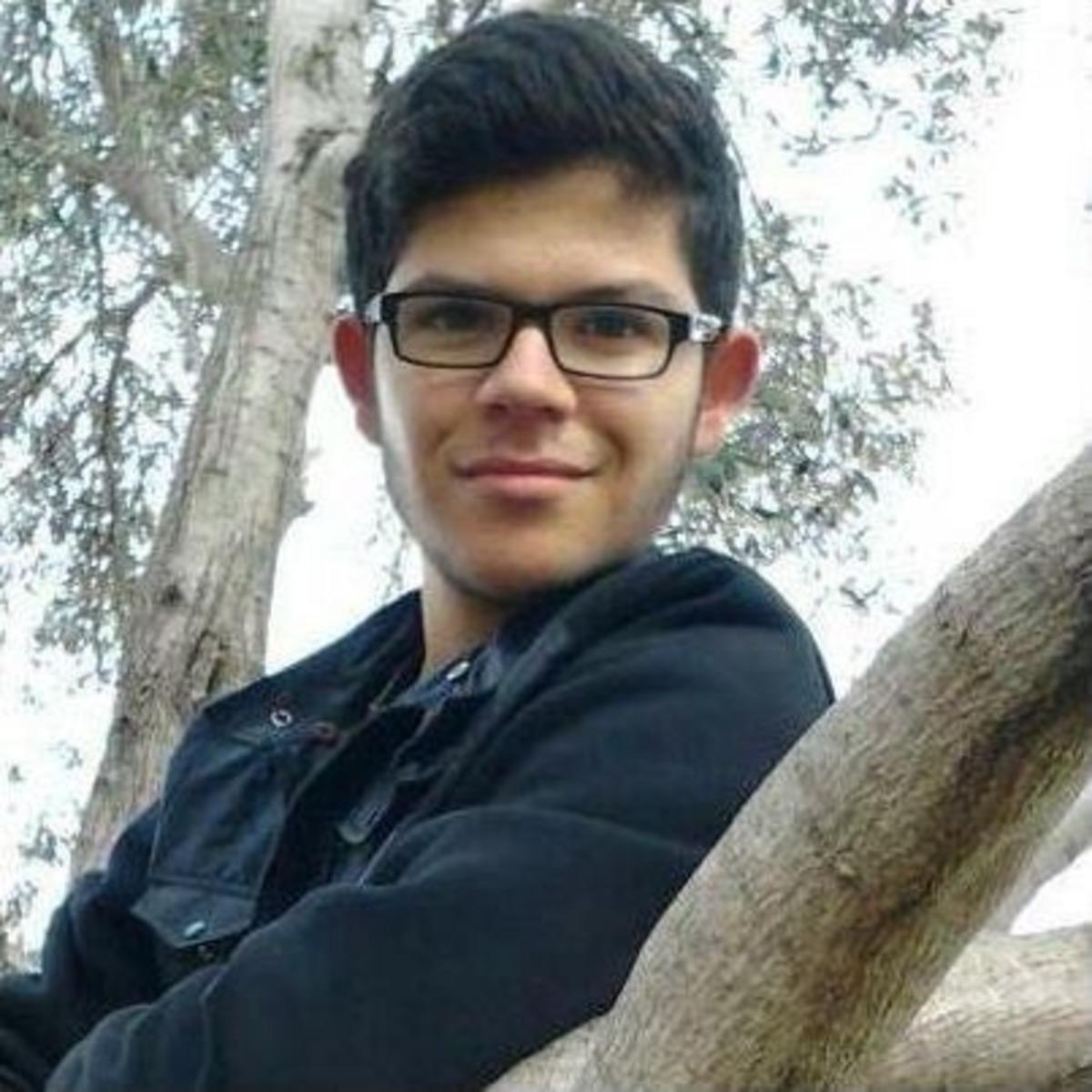 Liseli Emre, hayata tutunamadı