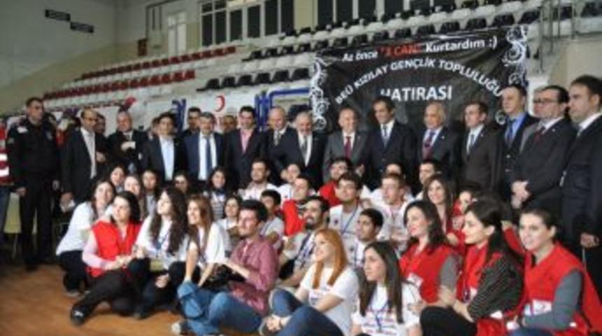 İkinci kez kan bağışı rekoru kırdılar