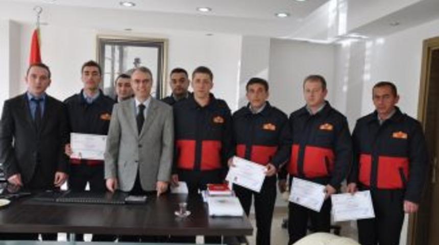 İtfaiyecilere ilk yardımcı sertifikası verildi