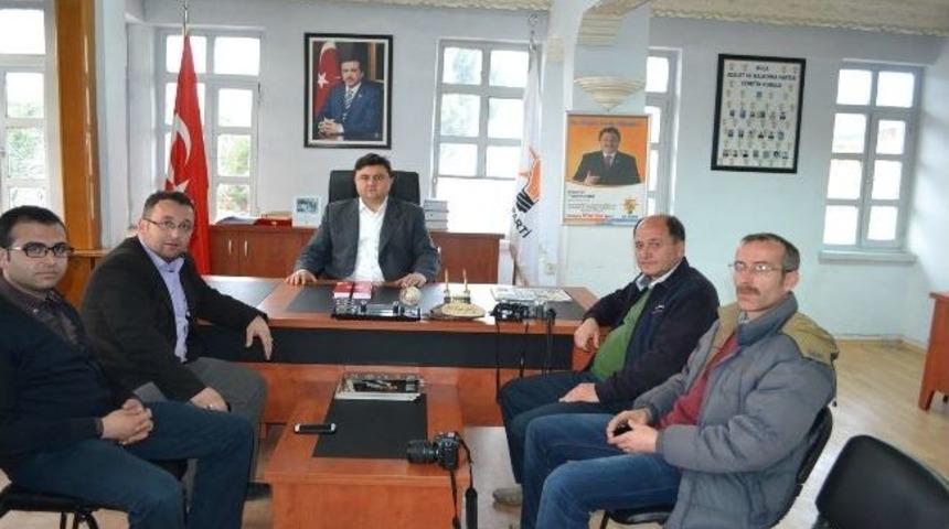 Ak Parti Kula İl&ccedil;e Başkanı G&uuml;lmez, Saldırıları Kınadı