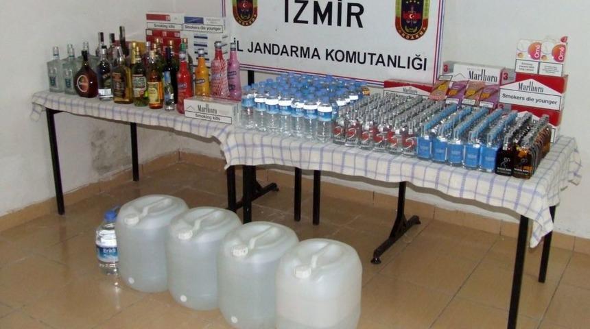 İzmir'de Ka&ccedil;ak I&ccedil;ki Ve Sigara Ele Ge&ccedil;irildi