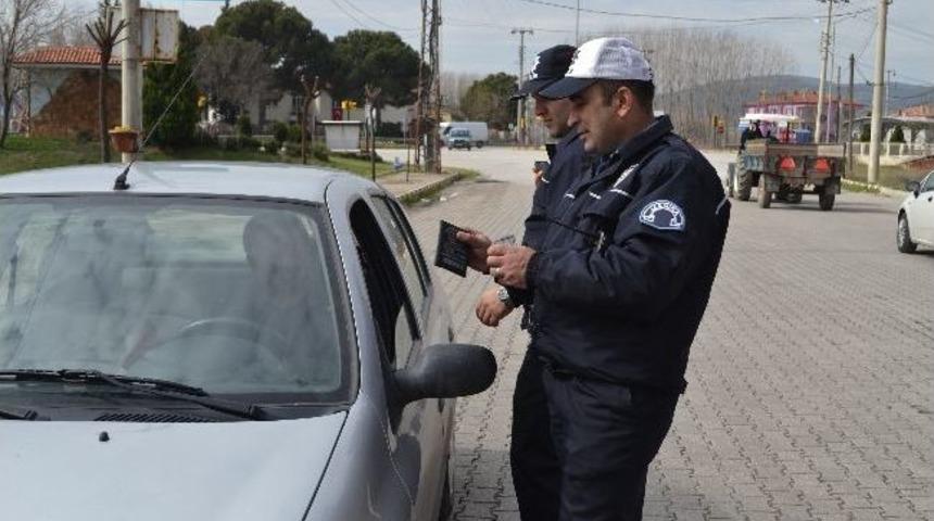 Kula&rsquo;da Asayiş Uygulamaları Devam Ediyor