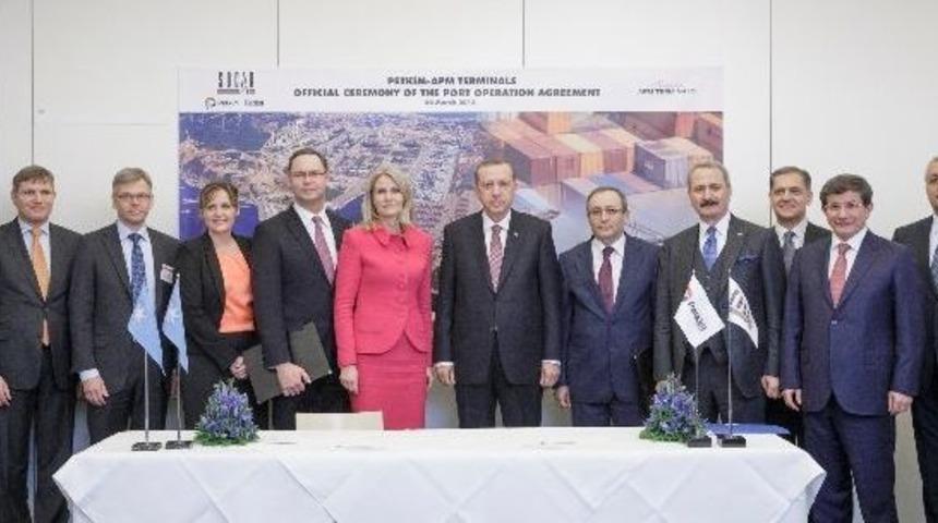 Başbakan Erdoğan Ve Schmıdt&rsquo;ten Petkim Konteyner Limanı&rsquo;na Tam Destek