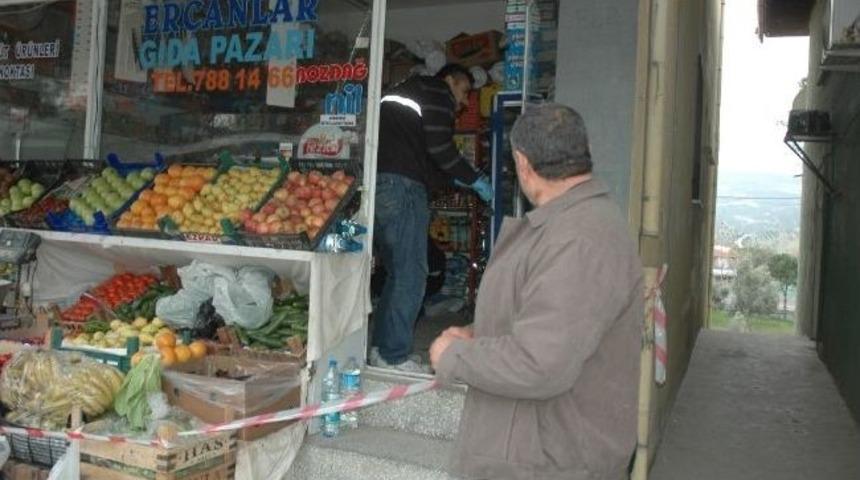 Selendi'de Marketten Hırsızlık