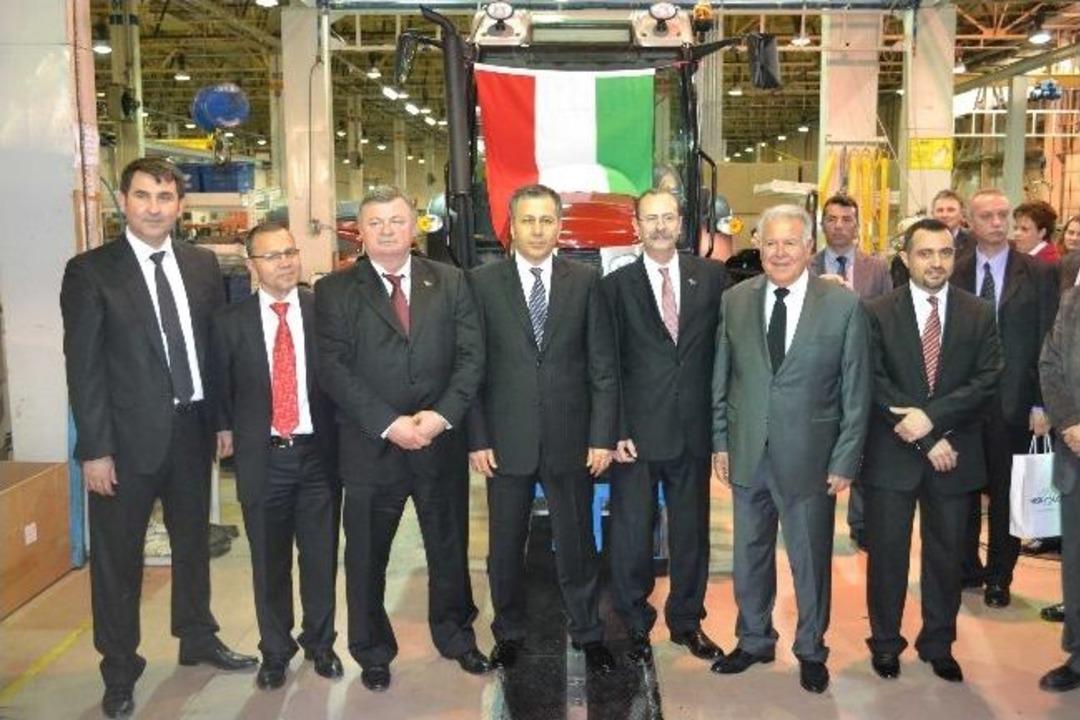 Macar Heyet Trakt&ouml;r &Uuml;retimini Yerinde İnceledi