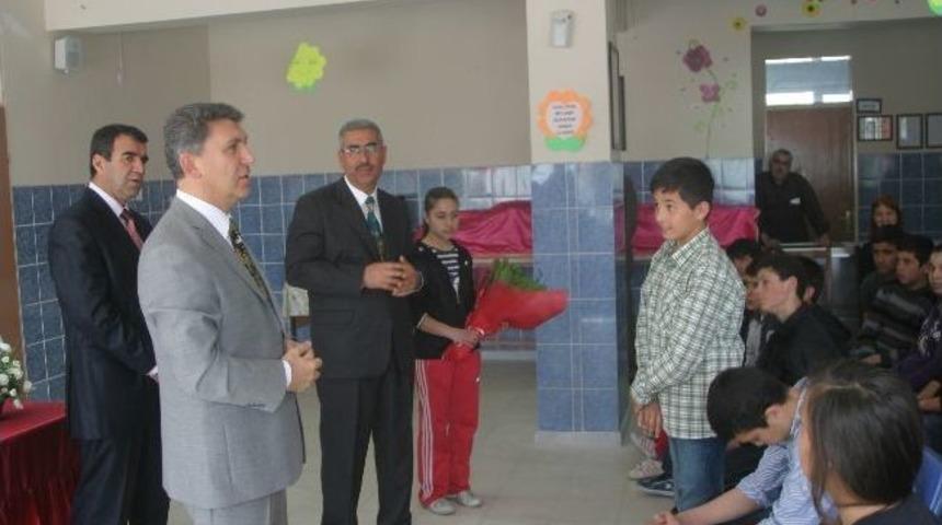 Kaymakam D&ouml;lek Ten &Ouml;ğrencilere &ldquo;meslek&ldquo; Dersi