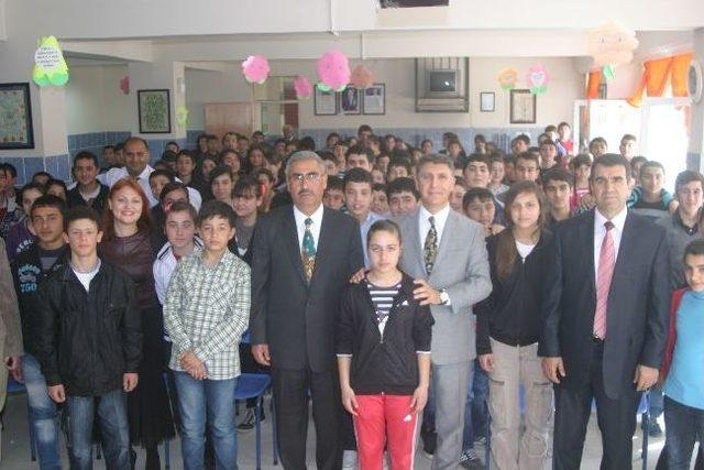 Kaymakam D&ouml;lek Ten &Ouml;ğrencilere &ldquo;meslek&ldquo; Dersi 1