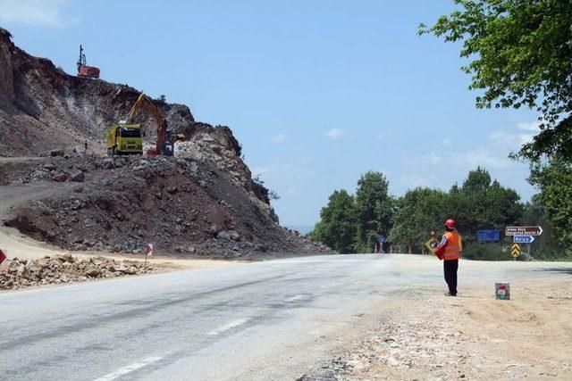 Vali Turhan: Ulaşım Yatırımları Bitince Bütün Yollar Balıkesir'e Çıkacak