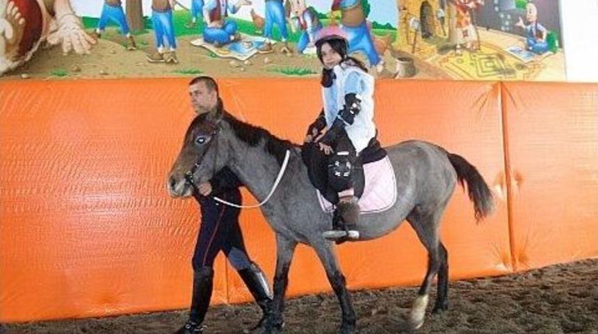 Atlı Cafe Hizmete A&ccedil;ıldı