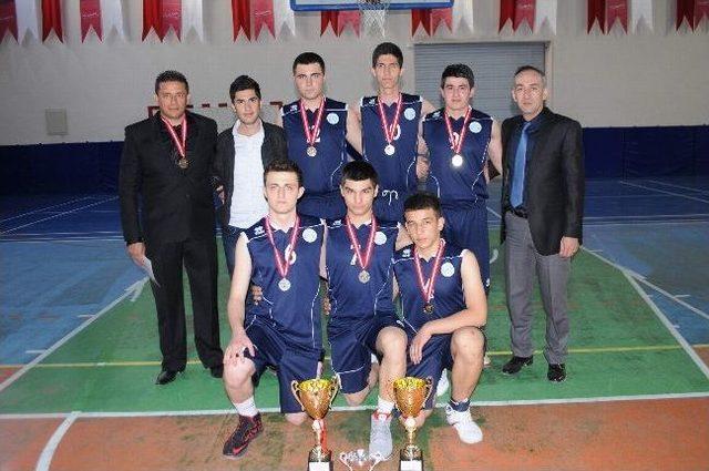 7 Aralık &Uuml;niversitesi Spor Kul&uuml;b&uuml; Başarıya Doymuyor 3