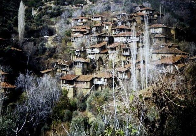 İnsanını Bekleyen Köy “lübbey”