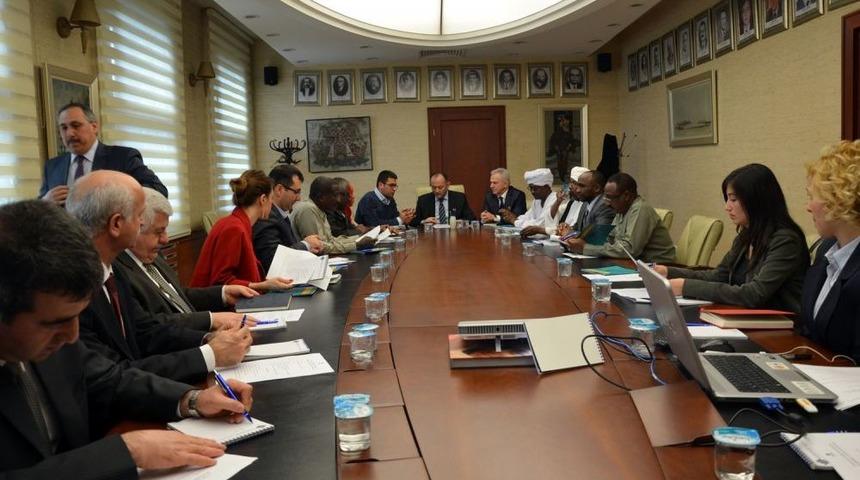 İller Bankası, Kentsel D&ouml;n&uuml;ş&uuml;m Finansmanı I&ccedil;in D&uuml;nya Ile G&ouml;r&uuml;ş&uuml;yor