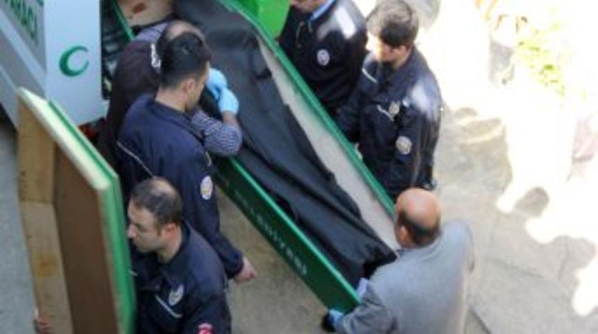 Kırıkhan'da Aynı Aileden 4 Kişi &Ouml;ld&uuml;r&uuml;ld&uuml;