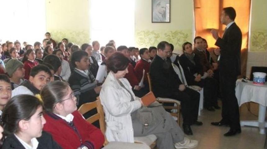 Seferihisarlı Minikler Organik G&uuml;bre İ&ccedil;in Malzeme Toplayacak