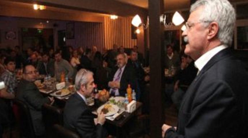 &Ccedil;ankaya&rsquo;da Sporcularla Birlik Yemeği