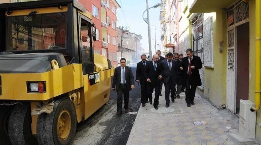 Malatya Belediye Başkanı Ahmet &Ccedil;akır, Asfalt Yapılan Yolları İnceledi