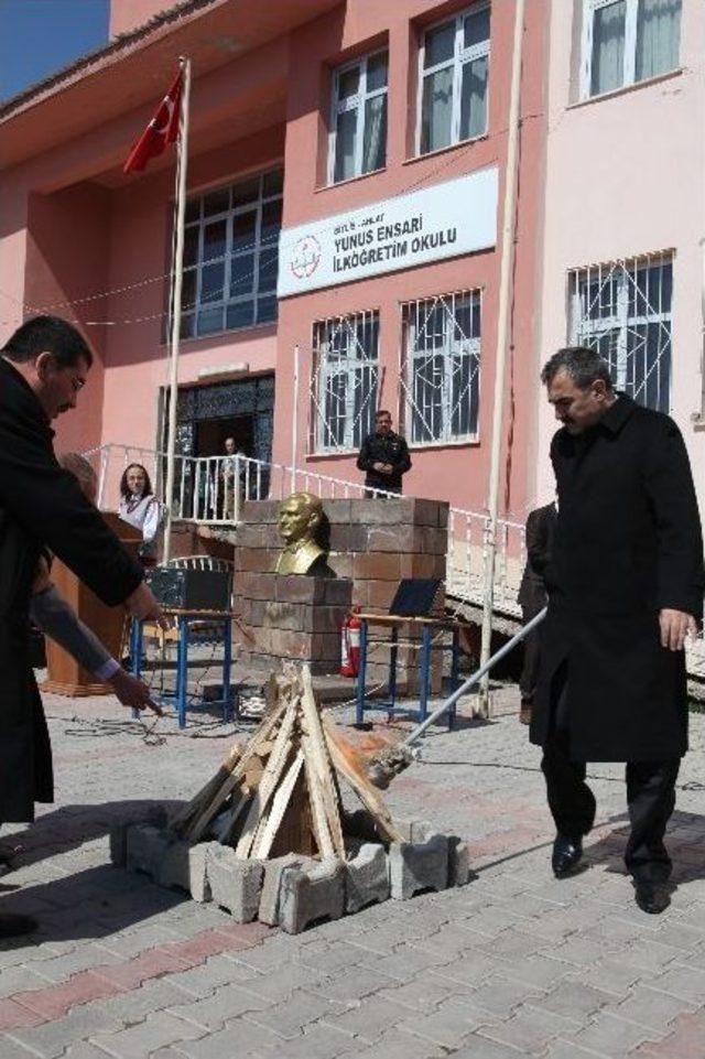 Ahlat’ta “nevruz Bayramı” Kutlaması