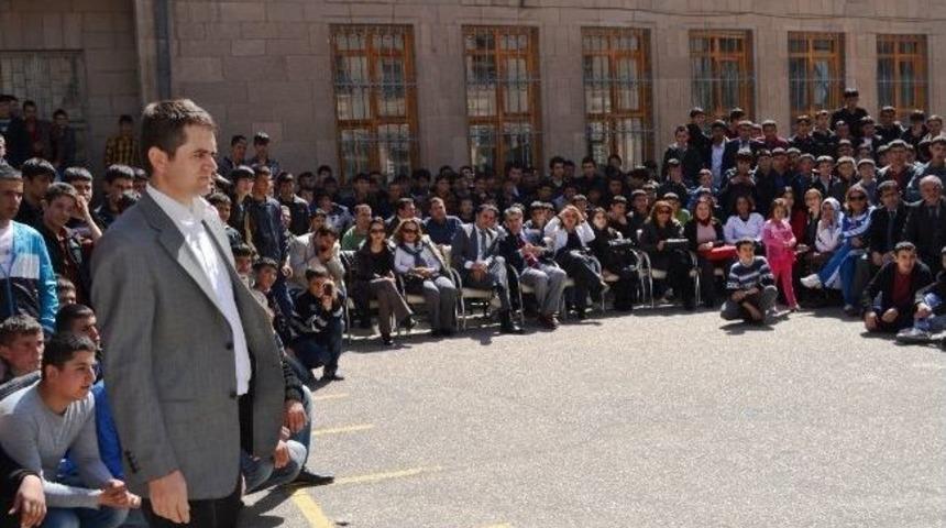 Niğde Meslek Liselilerden Nevruz Etkinliği