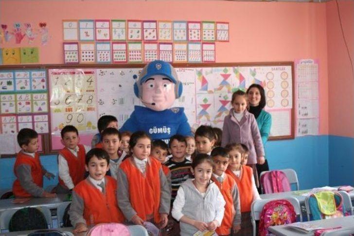 Gümüş Çocuk Şiran’da Öğrencilerle Buluştu G4