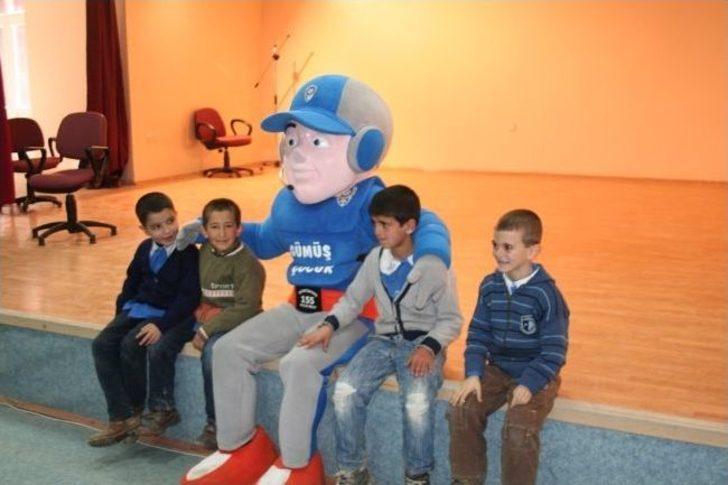 Gümüş Çocuk Şiran’da Öğrencilerle Buluştu G5