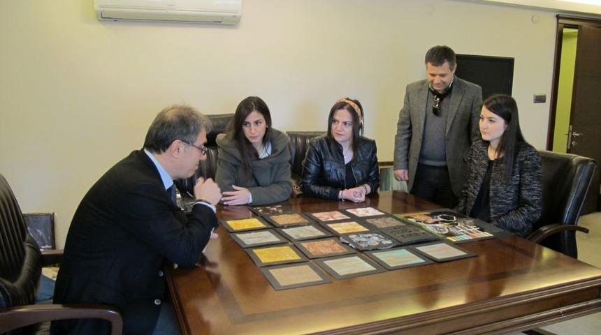 Deri Tasarım Finalistleri İZBAŞ&rsquo;ta Fabrikaları Gezdi