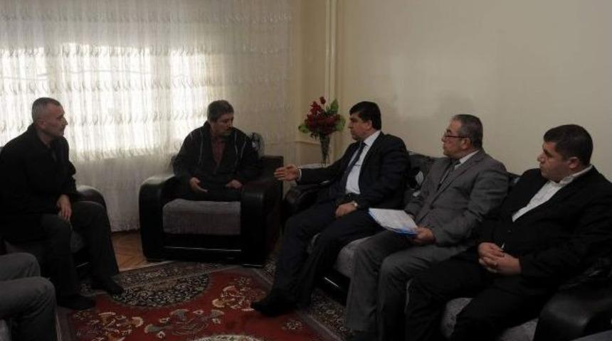 Başkan Fadıloğlu, Vatandaşın Acısını Paylaşıyor