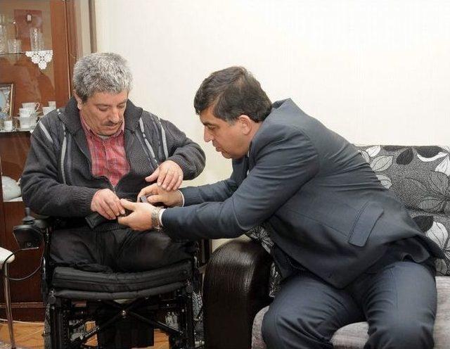 Başkan Fadıloğlu, Vatandaşın Acısını Paylaşıyor 1