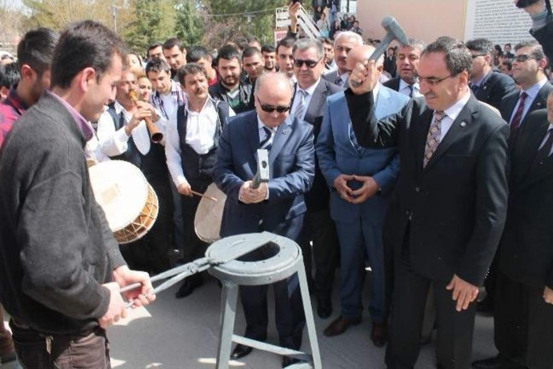 Kırşehir&rsquo;de Nevruz Coşkusu