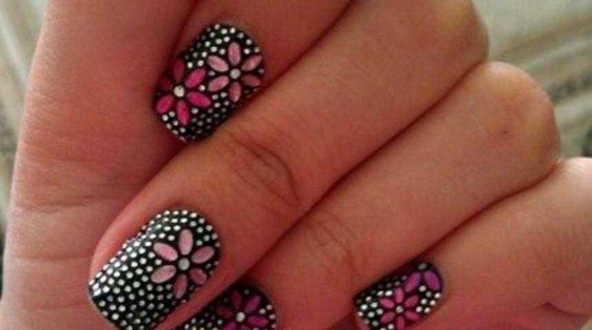 Tırnaklara bahar geldi!