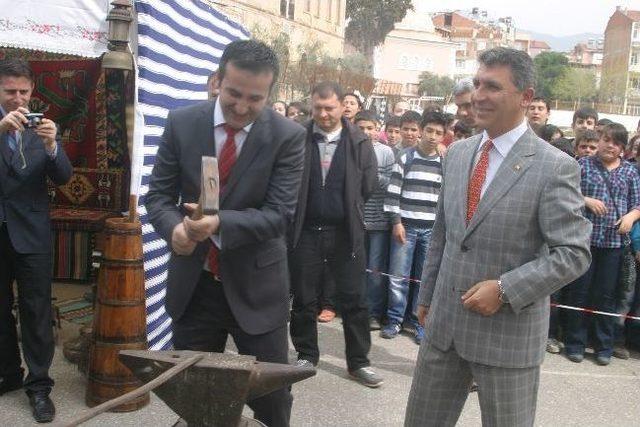 &Ouml;demiş Ortaokulu nda Nevruz Bayramı Kutlaması 2