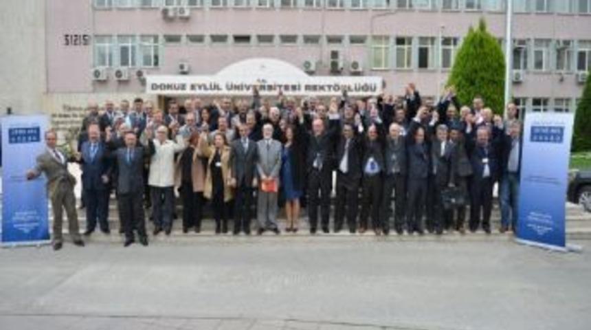 İzmir Ticaret Odası&rsquo;nda Se&ccedil;im Heyecanı