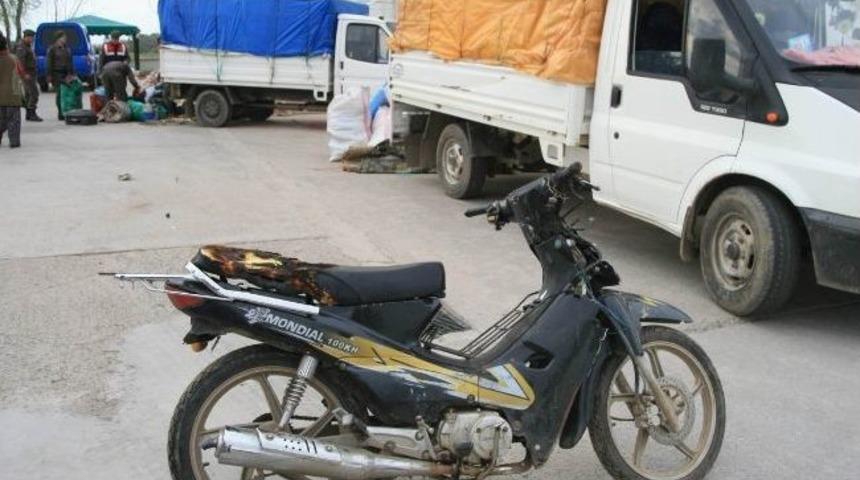 Jandarma &Ccedil;alınan Motosikleti İş&ccedil;i Taşıyan Kamyonette Ele Ge&ccedil;irdi