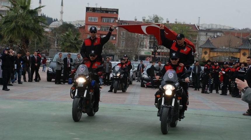 Kocaeli'nde Nevruz Kutlamaları Renkli G&ouml;r&uuml;nt&uuml;lere Sahne Oldu