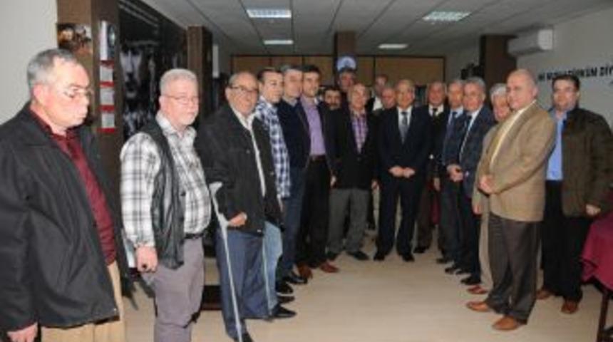 Kocamaz, Doktorlar ve M&uuml;hendisler derneğini ziyaret etti
