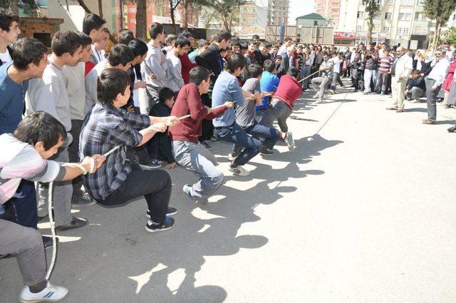 Kozan’da Nevruz Coşkuyla Kutlandı