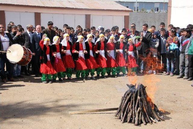 Bingöl’de Nevruz Kutlaması