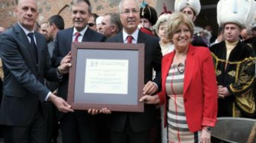 473. Uluslararası Manisa Mesir Festivali Temsili Mesir Karılmasıyla Başladı