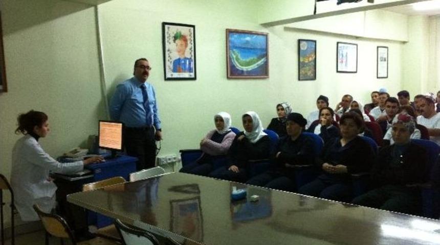 Elbistan'da Hastane Personeline Eğitim