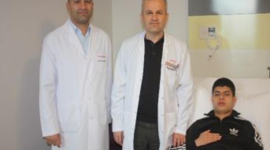 17 Yaşındaki Hasta Antalya&rsquo;da Sağlığına Kavuştu