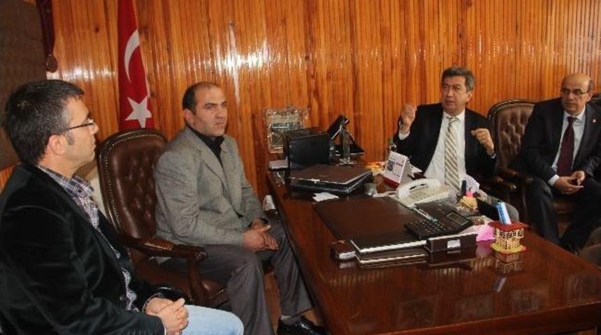 &Ouml;ğ&uuml;t&rsquo;ten Esnaf Odaları Ve Şof&ouml;rler Odasına Ziyaret