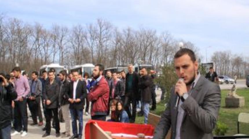 &Uuml;niversite Gen&ccedil;liği, Nevruz&rsquo;u Eğlencelerle Kutladı