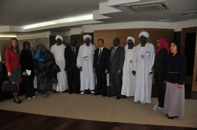 Sudan Heyeti Başkan Tahmazoğlu&rsquo;nu Ziyaret Etti 2