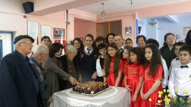 Odt&uuml; &Uuml;lkem Koleji&rsquo;nden Huzurevine Ziyaret 1