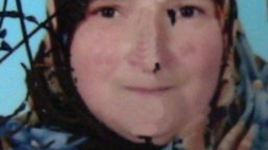 R&ouml;morkun Altında Kaldı