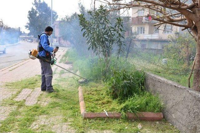 Yüreğir Belediyesi Bahar Temizliğine Başladı