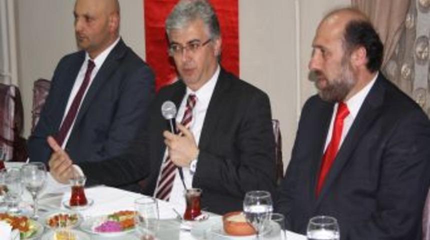 Vali Tepe, Kutlu Doğum I&ccedil;in STK Temsilcileriyle Buluştu