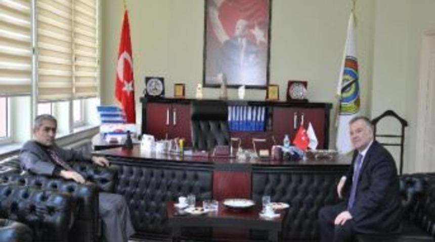 Şark&ouml;y Kaymakamı Zekeriya G&uuml;ney&rsquo;den Başkan Kaya&rsquo;ya Nezaket Ziyareti