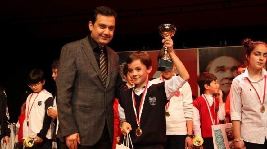 Sanko &Ouml;ğrencilerinin Satran&ccedil; Zaferi